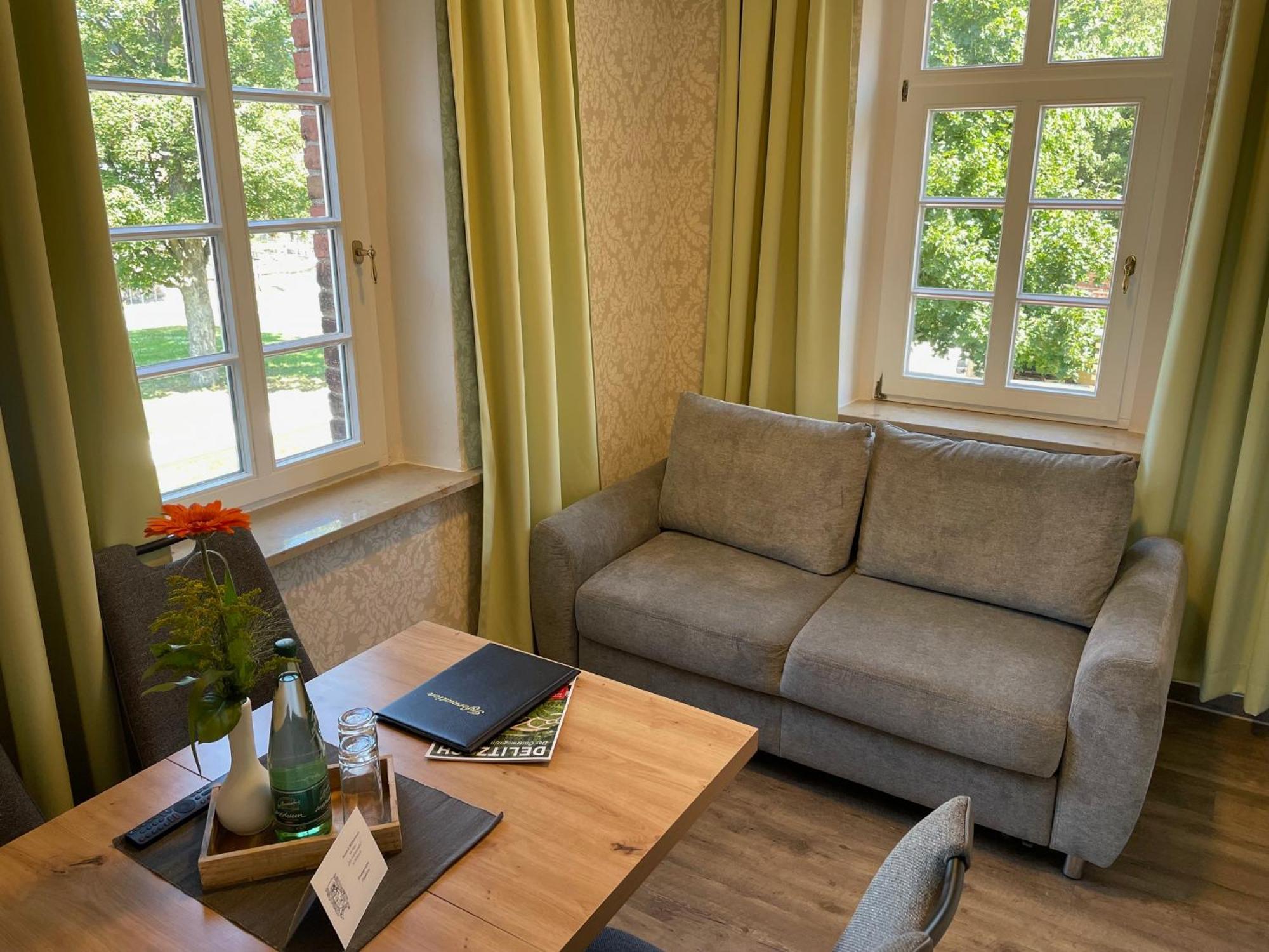 Appartments Zur Schlosswache Delitzsch Dış mekan fotoğraf
